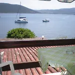 Salonikios 아파트